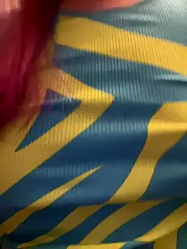 Snapshot of Popinasq chatting on December 13, 2025, 10:38 pm Popinasq online show from December 13, 2025, 10:38 pm