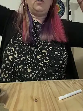 Snapshot of Popinasq chatting on September 11, 2025, 11:16 pm Popinasq online show from September 11, 2025, 11:16 pm