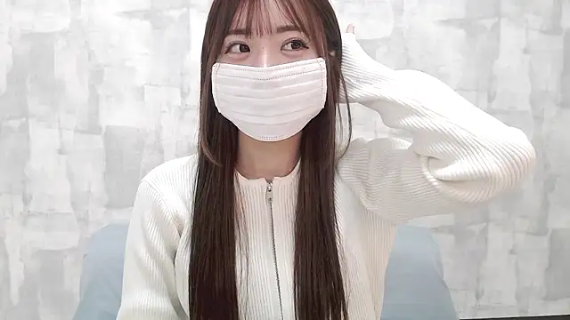 LOVE MOMO LOVE online show from October 5, 2025, 11:34 am