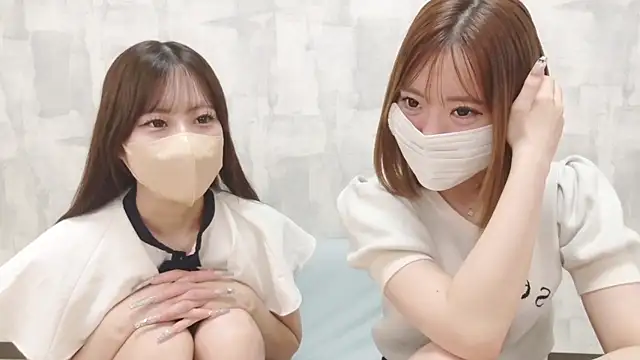 Snapshot of LOVE_MOMO_LOVE chatting on June 30, 2026, 12:05 pm LOVE MOMO LOVE online show from June 30, 2026, 12:05 pm