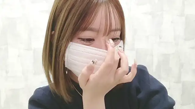 Snapshot of LOVE_MOMO_LOVE chatting on June 23, 2026, 11:08 am LOVE MOMO LOVE online show from June 23, 2026, 11:08 am