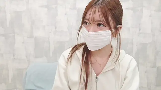 Snapshot of LOVE_MOMO_LOVE chatting on July 26, 2026, 11:28 am LOVE MOMO LOVE online show from July 26, 2026, 11:28 am