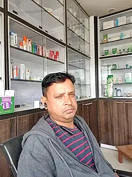 Snapshot of Raj1043 chatting on November 23, 2025, 5:39 am Raj1043 online show from November 23, 2025, 5:39 am