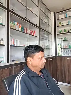 Snapshot of Raj1043 chatting on November 30, 2025, 5:19 am Raj1043 online show from November 30, 2025, 5:19 am