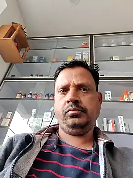 Snapshot of Raj1043 chatting on November 20, 2025, 5:08 am Raj1043 online show from November 20, 2025, 5:08 am