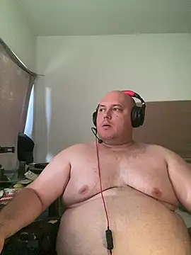 Snapshot of BigromeoXX chatting on July 12, 2026, 6:42 pm BigromeoXX online show from July 12, 2026, 6:42 pm