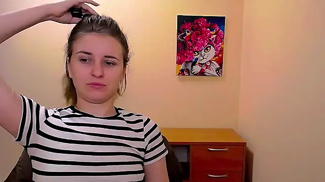 Snapshot of _Nicole_new chatting on March 11, 2025, 1:12 pm  Nicole new online show from March 11, 2025, 1:12 pm