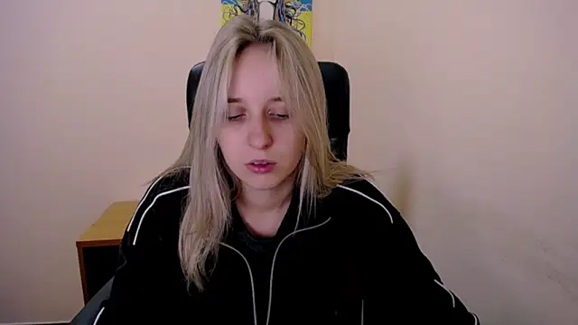 Snapshot of _Nicole_new chatting on September 25, 2025, 11:49 am  Nicole new online show from September 25, 2025, 11:49 am