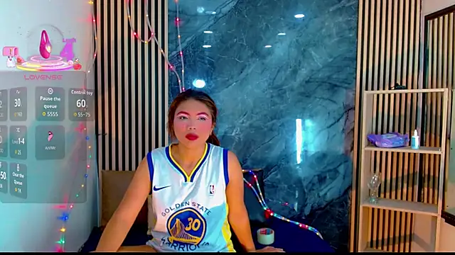 Isalombardi online show from November 27, 2025, 3:40 am