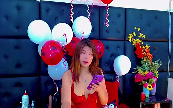 Isalombardi online show from February 15, 2026, 4:13 am