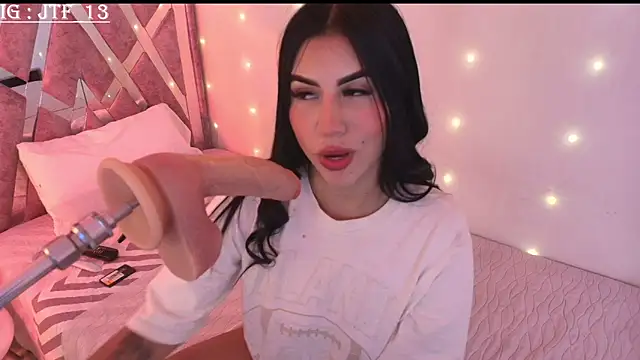 sweety mariann1 online show from March 11, 2026, 9:42 pm