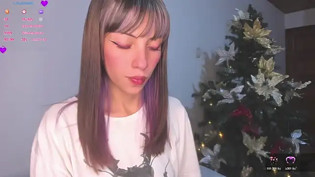 Snapshot of MiaGoth_ chatting on November 27, 2025, 1:06 am MiaGoth online show from November 27, 2025, 1:06 am