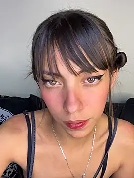 MiaGoth  online show from June 26, 2026, 3:12 am
