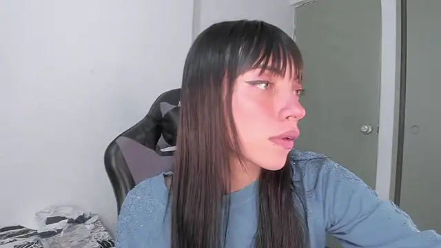 MiaGoth  online show from March 20, 2026, 10:33 pm