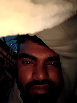 yourboy2000   online show from January 16, 2026, 5:00 am