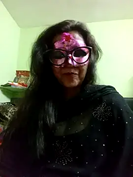 DesiMuffin online show from March 18, 2025, 10:07 am