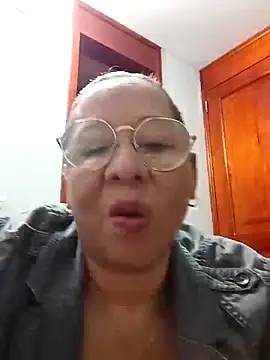Snapshot of MATTHEW_MRANDA chatting on March 9, 2025, 11:03 pm MATTHEW MRANDA online show from March 9, 2025, 11:03 pm