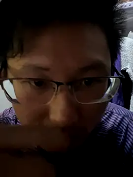 Snapshot of BenBenBom chatting on September 23, 2025, 5:31 pm BenBenBom online show from September 23, 2025, 5:31 pm