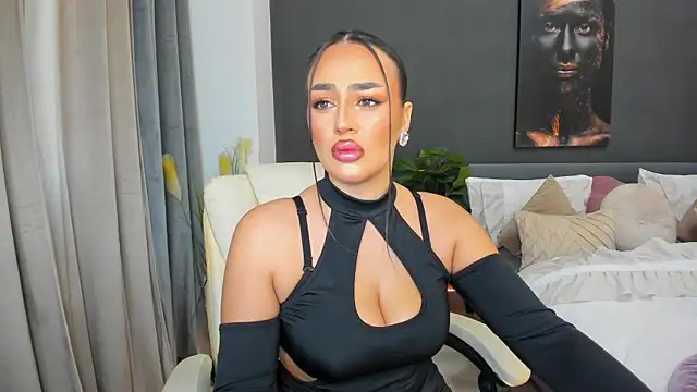 Sonia  Rey online show from December 19, 2025, 11:23 am