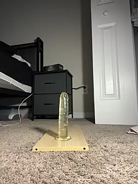 Snapshot of bumpinthat chatting on February 3, 2026, 12:10 am bumpinthat online show from February 3, 2026, 12:10 am