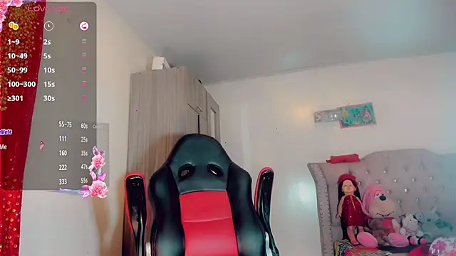 Snapshot of Oriana_braom chatting on October 23, 2025, 7:23 pm Oriana braom online show from October 23, 2025, 7:23 pm