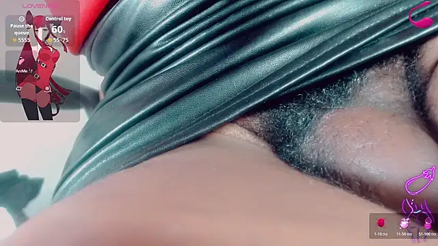 Snapshot of Oriana_braom chatting on December 4, 2025, 7:13 pm Oriana braom online show from December 4, 2025, 7:13 pm