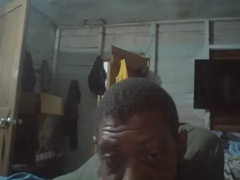 Snapshot of PELOVER chatting on September 18, 2025, 11:13 am PELOVER online show from September 18, 2025, 11:13 am