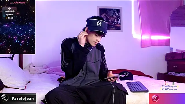 Snapshot of jeanfarelo chatting on December 17, 2024, 7:28 am jeanfarelo online show from December 17, 2024, 7:28 am