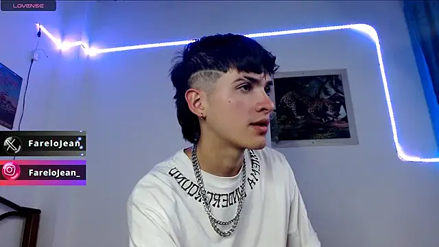 Snapshot of jeanfarelo chatting on January 11, 2025, 2:30 am jeanfarelo online show from January 11, 2025, 2:30 am