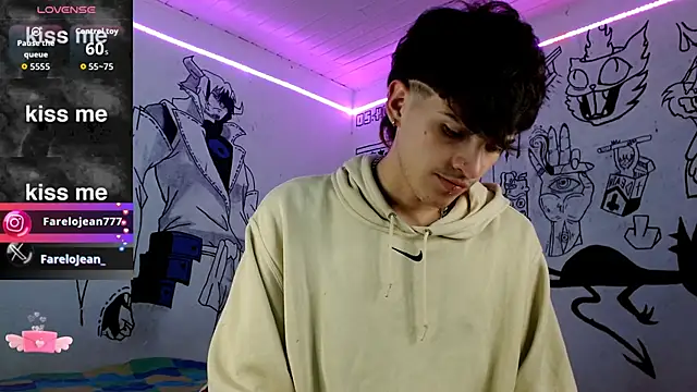 Snapshot of jeanfarelo chatting on November 16, 2025, 10:35 pm jeanfarelo online show from November 16, 2025, 10:35 pm