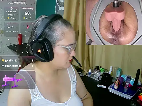 lolalicious 7583 online show from March 2, 2026, 9:33 pm