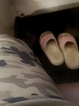 Mmm992170 online show from March 22, 2025, 11:32 am