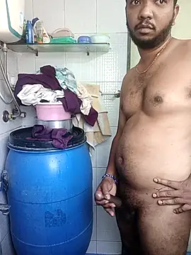 Mmm992170 online show from April 7, 2026, 7:21 am