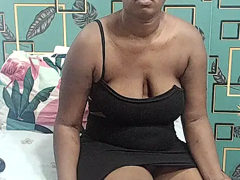 Snapshot of BootyCurvy01 chatting on March 1, 2025, 4:22 pm BootyCurvy01 online show from March 1, 2025, 4:22 pm