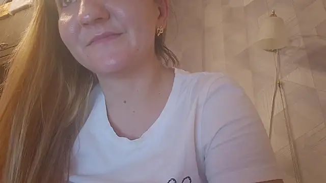 Snapshot of EstrellaWalters chatting on November 8, 2025, 6:00 pm EstrellaWalters online show from November 8, 2025, 6:00 pm