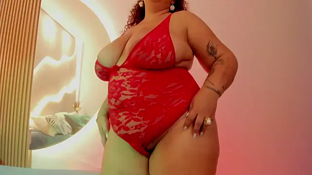 Snapshot of MaraaSweett chatting on November 22, 2025, 2:10 am MaraaSweett online show from November 22, 2025, 2:10 am