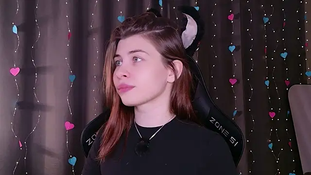 callmetori online show from March 3, 2026, 12:12 pm