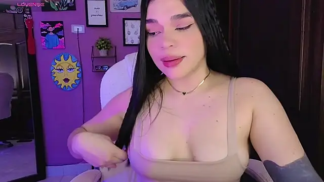 Snapshot of Veronica_111 chatting on September 30, 2025, 5:57 am Veronica 111 online show from September 30, 2025, 5:57 am