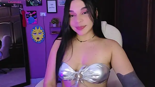 Snapshot of Veronica_111 chatting on October 22, 2025, 4:12 am Veronica 111 online show from October 22, 2025, 4:12 am