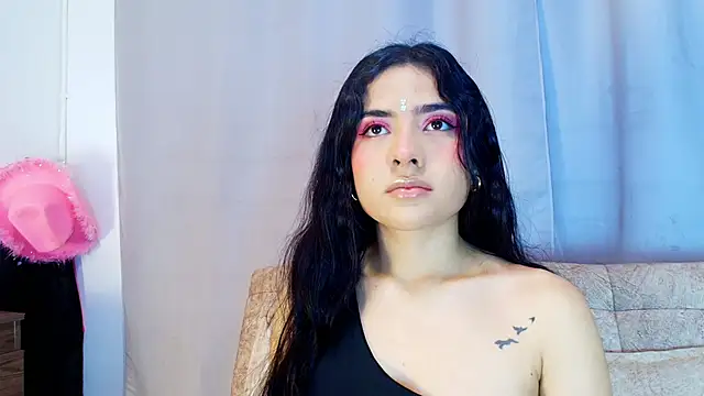 Snapshot of adara_johnson__ chatting on November 16, 2025, 12:21 pm adara johnson online show from November 16, 2025, 12:21 pm