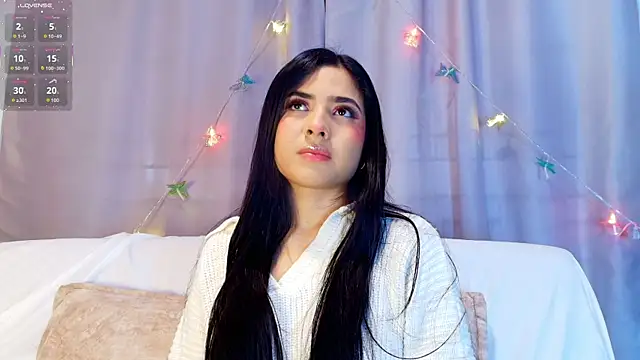 Snapshot of adara_johnson__ chatting on December 5, 2025, 12:04 pm adara johnson online show from December 5, 2025, 12:04 pm