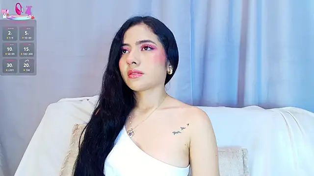 Snapshot of adara_johnson__ chatting on November 19, 2025, 11:43 am adara johnson online show from November 19, 2025, 11:43 am