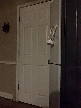 Snapshot of yosparky chatting on November 1, 2025, 4:08 am yosparky online show from November 1, 2025, 4:08 am