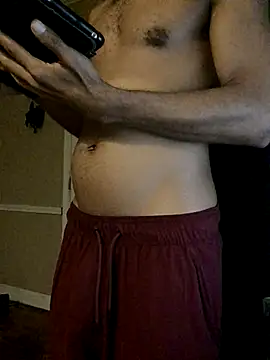 Snapshot of yosparky chatting on November 6, 2025, 5:55 am yosparky online show from November 6, 2025, 5:55 am