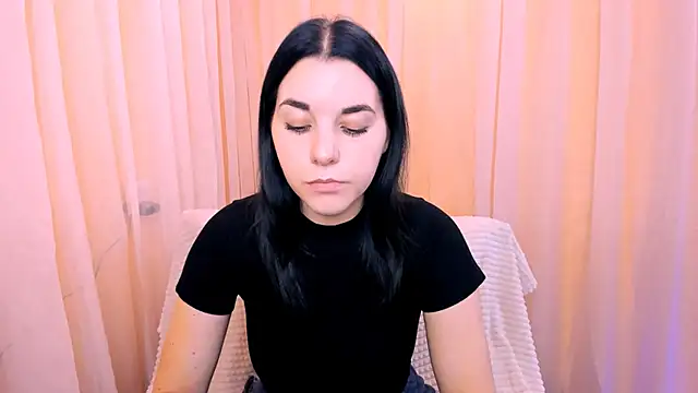 Snapshot of Kate_Ree chatting on November 19, 2025, 7:41 am Kate Ree online show from November 19, 2025, 7:41 am