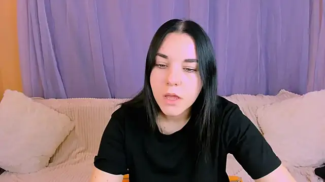 Snapshot of Kate_Ree chatting on December 16, 2025, 5:55 am Kate Ree online show from December 16, 2025, 5:55 am