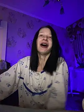 Starry Siren online show from December 14, 2024, 5:03 pm