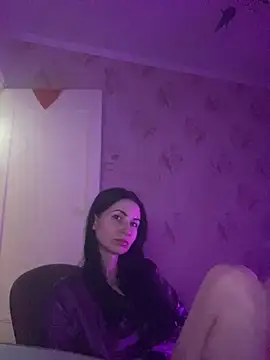 Starry Siren online show from October 22, 2025, 2:38 pm