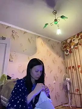 Starry Siren online show from December 10, 2024, 5:11 pm