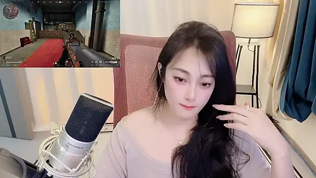 Snapshot of Daisy-77 chatting on June 12, 2026, 1:42 pm Daisy-77 online show from June 12, 2026, 1:42 pm